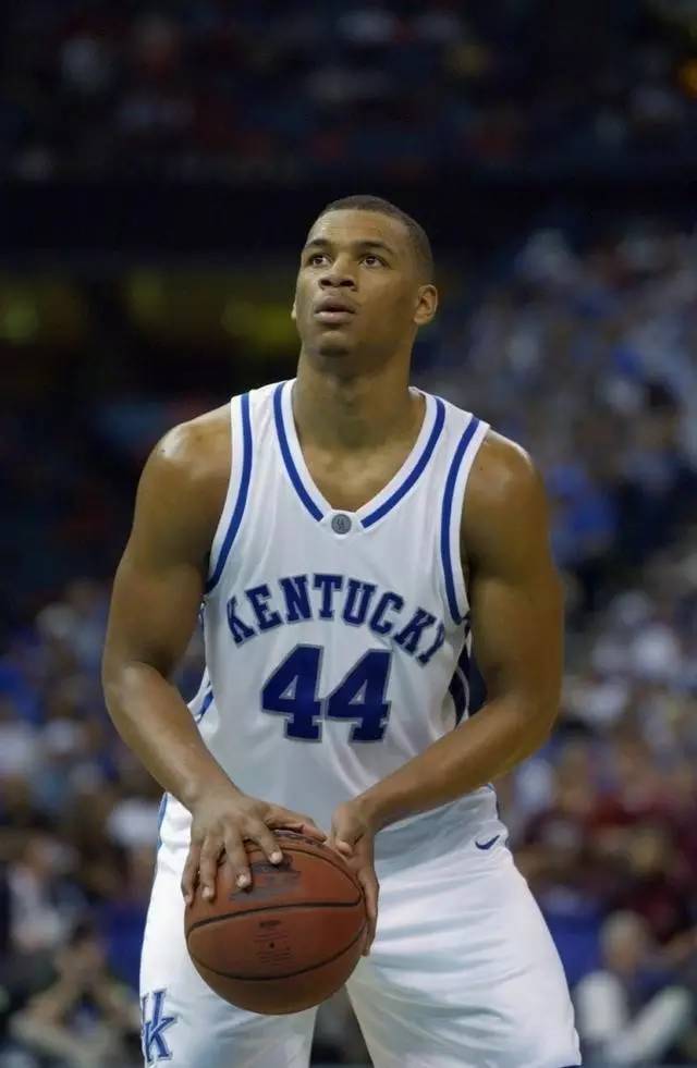 中精准的战 中精准的战